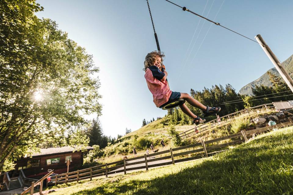 Eure Urlaubserlebnisse warten schon: Gestaltet Euren Tag - Familienhotel Zugspitze