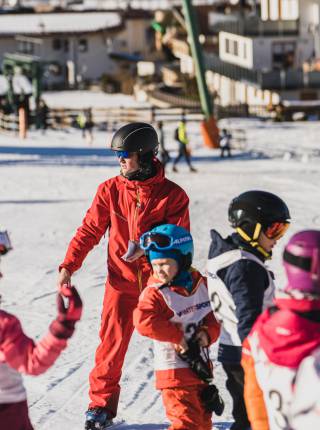Unsere Skischule vor Ort Symbolfoto