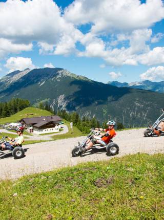 Funroller & Sommerrodelbahn Biberwier – Das Familienabenteuer in der Tiroler Zugspitz Arena Symbolfoto
