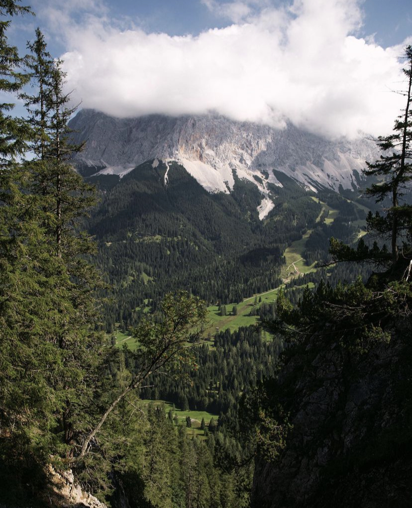 Tirolerhof Ehrwlad Hiking Zugspitze